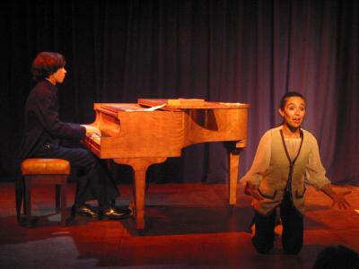 Materiales de apoyo para docentes y estudiantes ( musical, literario y curriculums artistas )